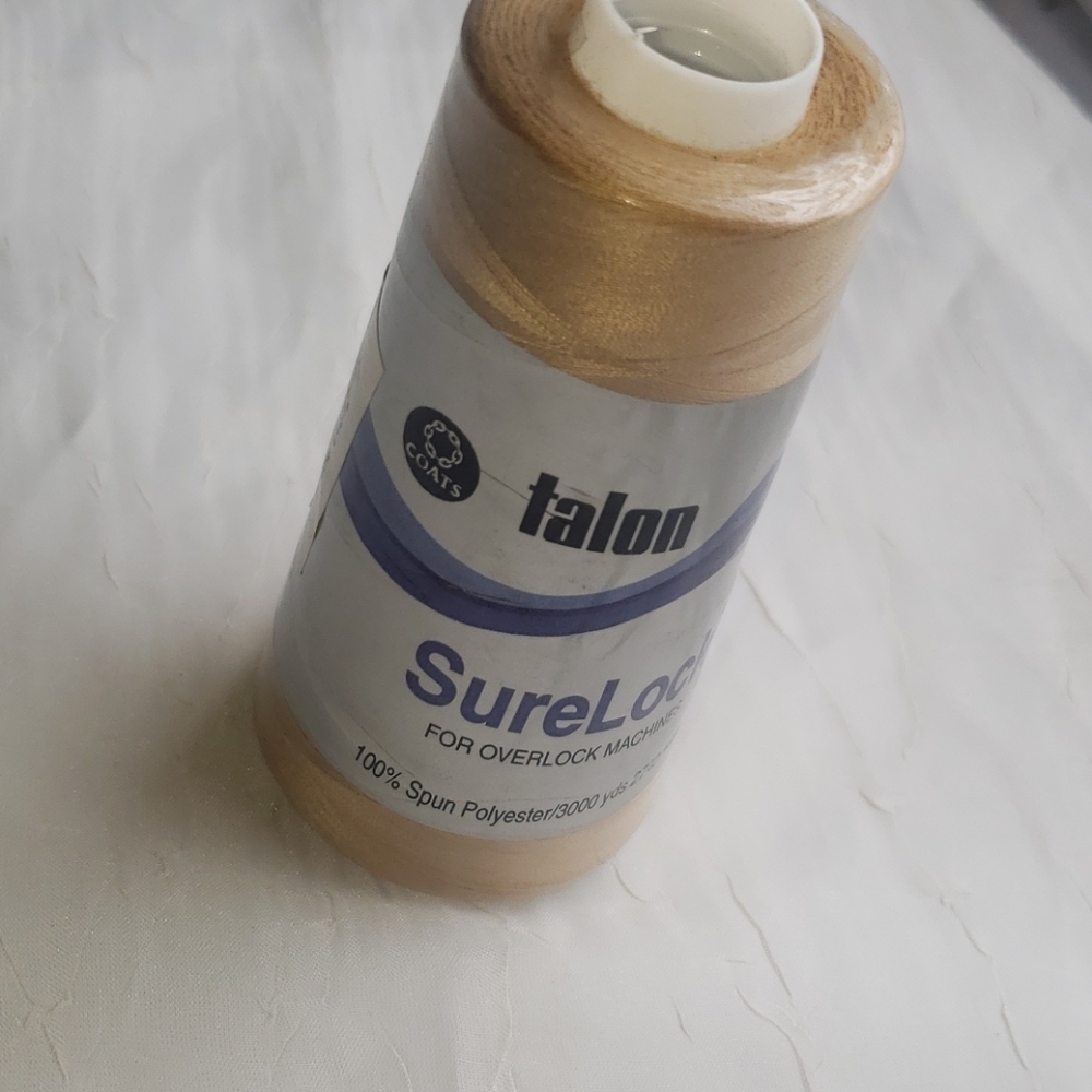 Talon Surelock Overlock Thread 5583 - Picture 5 of 5